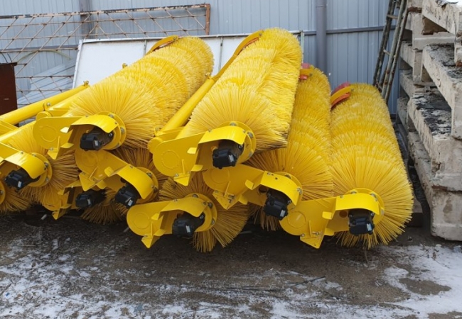 Полипропиленовые щеточные диски для комбинированных дорожных машин: почему они стали стандартом индустрии?